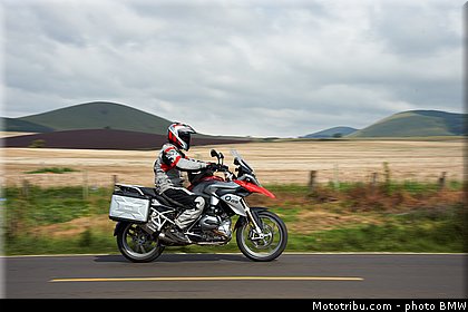 action_047_bmw_r_1200_gs_2013.jpg