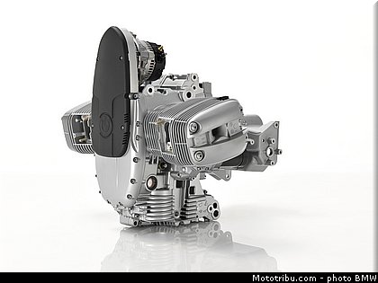 moteur_037_bmw_r_1200_gs_2013.jpg
