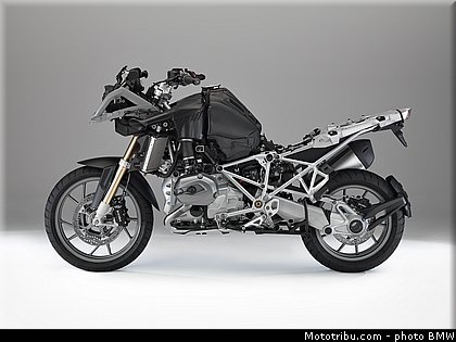 studio_045_bmw_r_1200_gs_2013.jpg