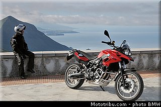 bmw_2013_f_700_gs_02.jpg