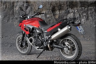 bmw_2013_f_700_gs_13.jpg