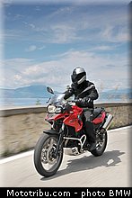 bmw_2013_f_700_gs_20.jpg