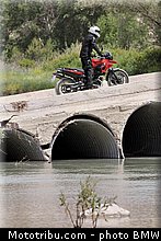 bmw_2013_f_700_gs_22.jpg