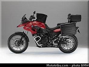bmw_2013_f_700_gs_32.jpg
