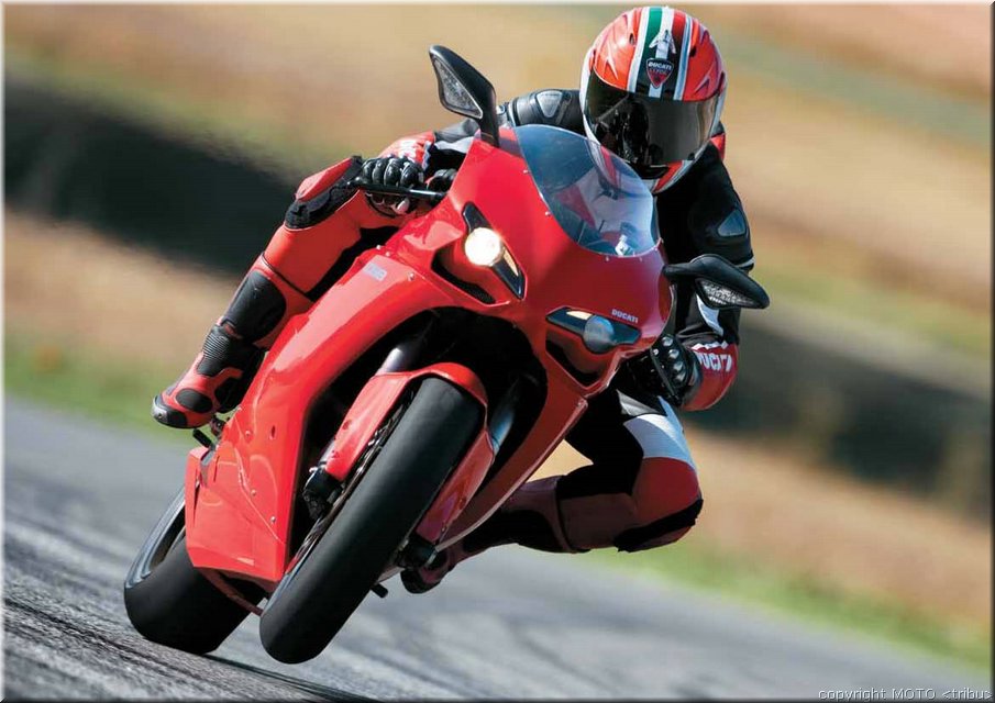 MOTO 