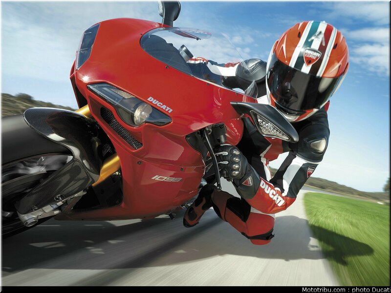 ducati_1098_2007_0001