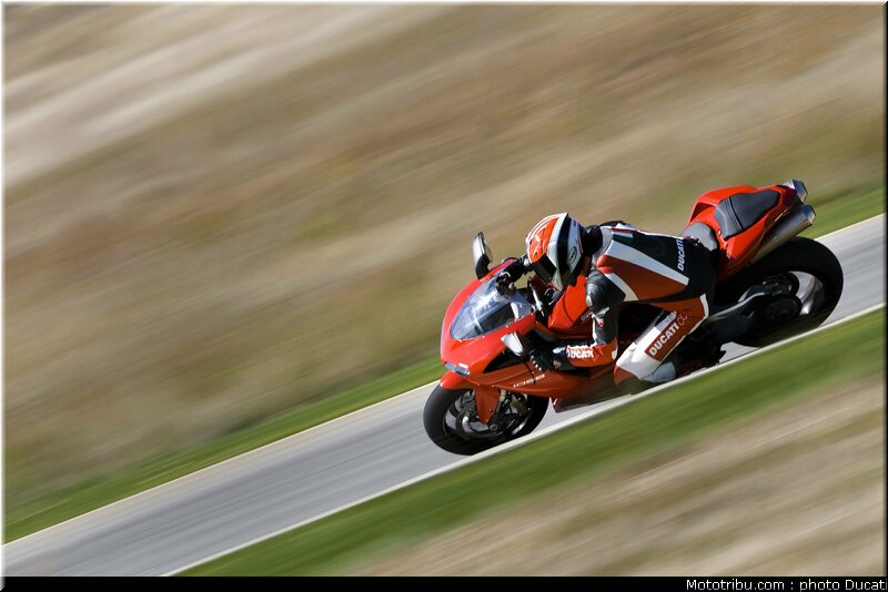 ducati_1098_2007_0008
