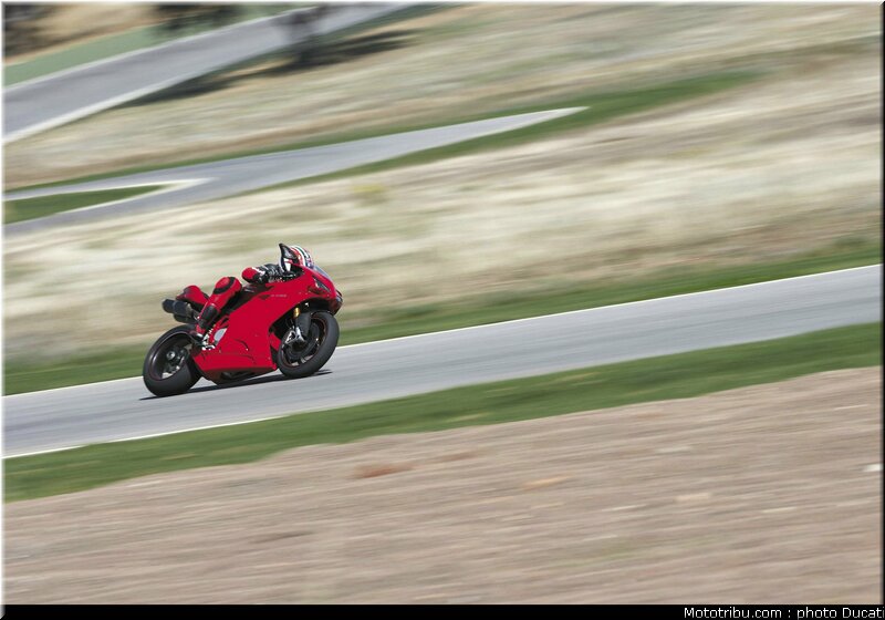 ducati_1098_2007_0015