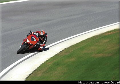 ducati_1098_2007_0006.jpg