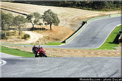 ducati_1098_2007_0009.jpg