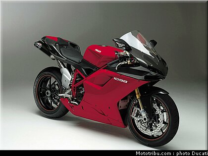 ducati_1098_2007_0034.jpg