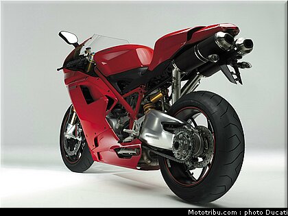 ducati_1098_2007_0043.jpg