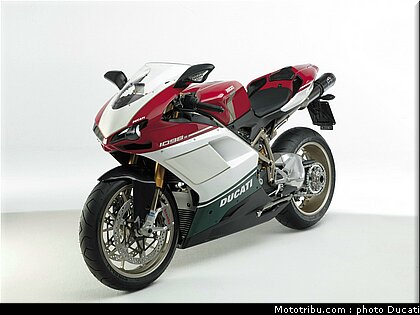 ducati_1098_2007_0055.jpg