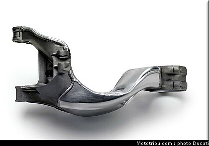 ducati_1098_2007_0069.jpg