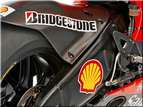 018_ducati_gp7_2007_013.jpg