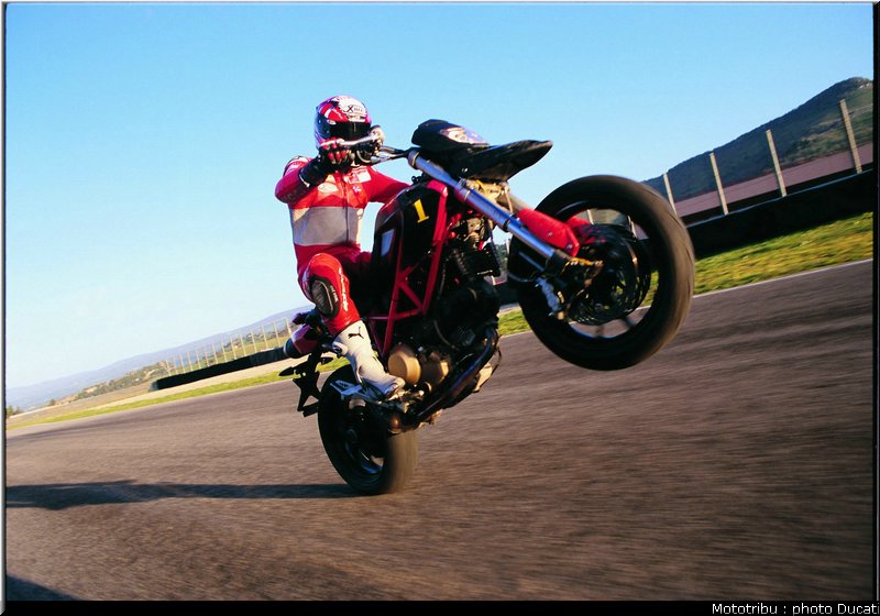 ducati_hypermotard_2007_033