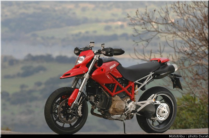 ducati_hypermotard_2007_038