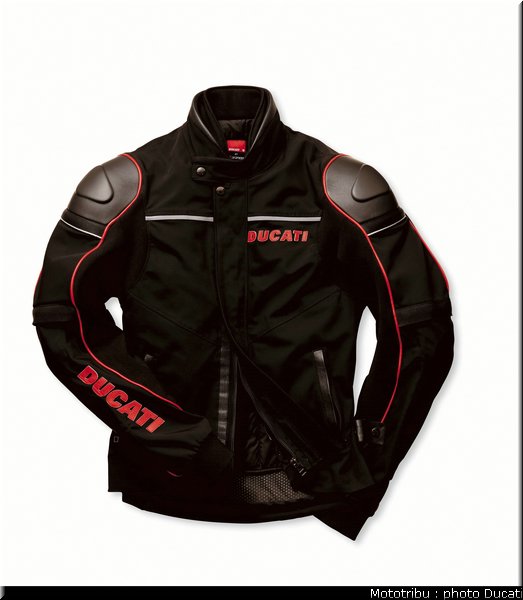 ducati_hypermotard_2007_080