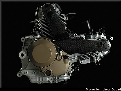 ducati_hypermotard_2007_069.jpg