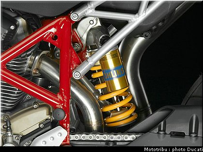 ducati_hypermotard_2007_072.jpg