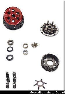 ducati_hypermotard_2007_083.jpg