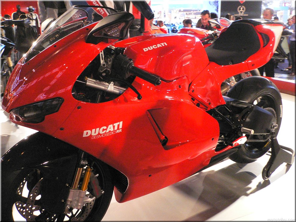 MOTO 