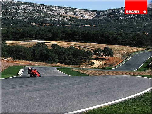 ducati1098r-2008-023.jpg