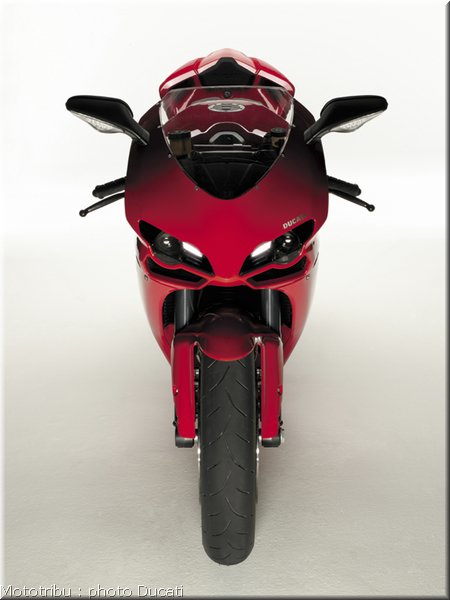 0084_ducati_1098_2008_static_048