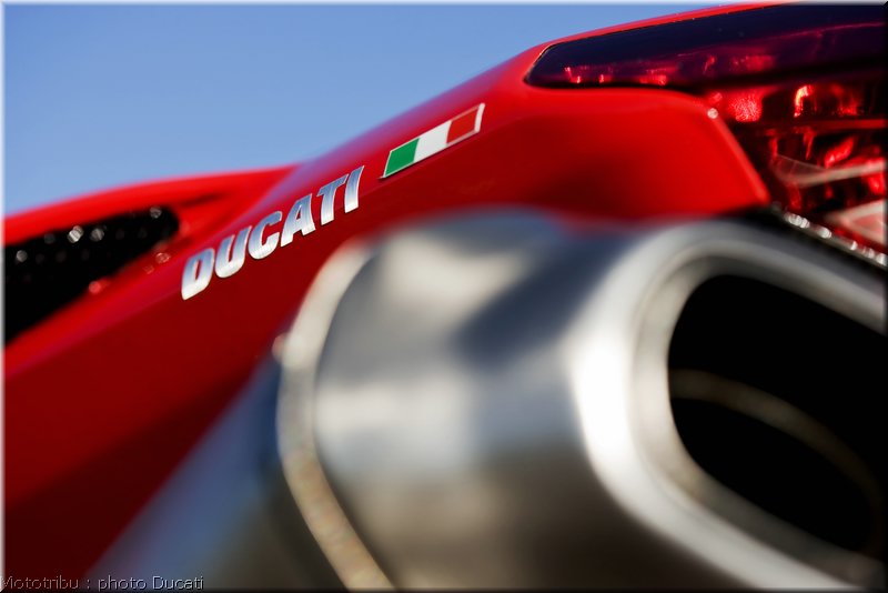 0115_ducati_1098_2008_detail_019