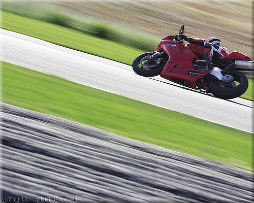 0026_ducati_1098_2008_action_024.JPG