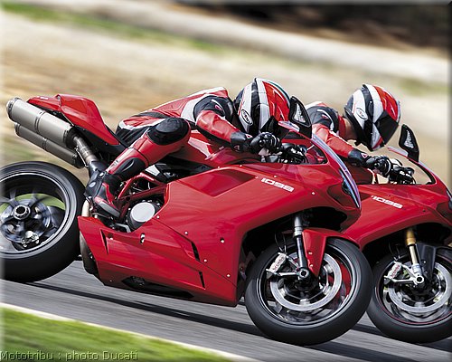 0033_ducati_1098_2008_action_031.JPG