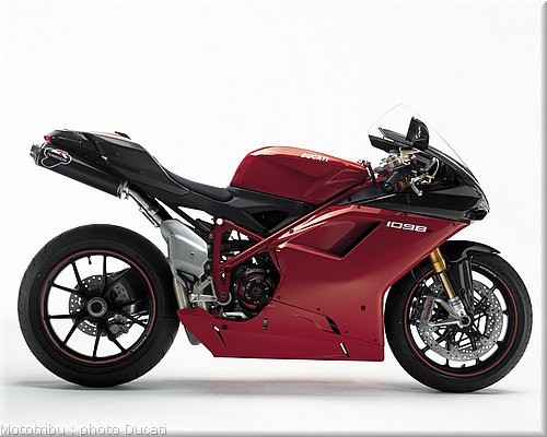 0052_ducati_1098_2008_static_016.jpg
