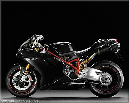0059_ducati_1098_2008_static_023.jpg