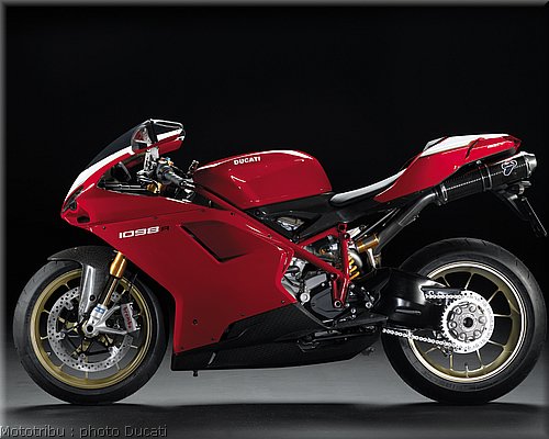 0062_ducati_1098_2008_static_026.jpg