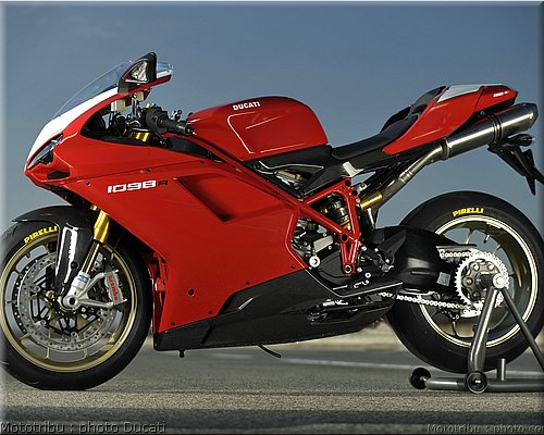 0063_ducati_1098_2008_static_027.jpg