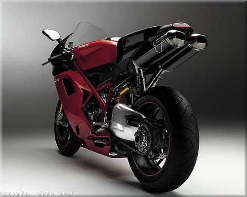 0070_ducati_1098_2008_static_034.jpg