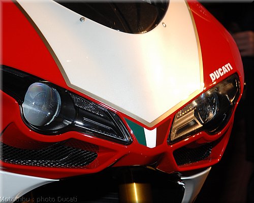 0096_ducati_1098_2008_static_060.JPG