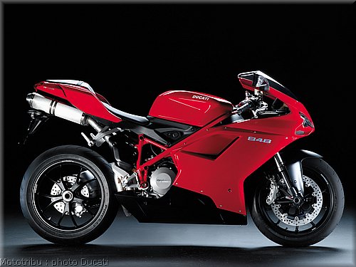 018_ducati_848_2008_static_007.jpg