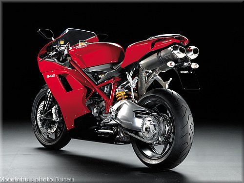 019_ducati_848_2008_static_008.jpg