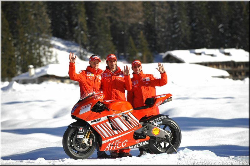 MOTO 