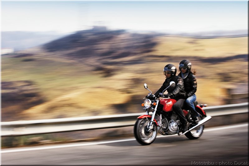 ducati_gt1000_2008_001