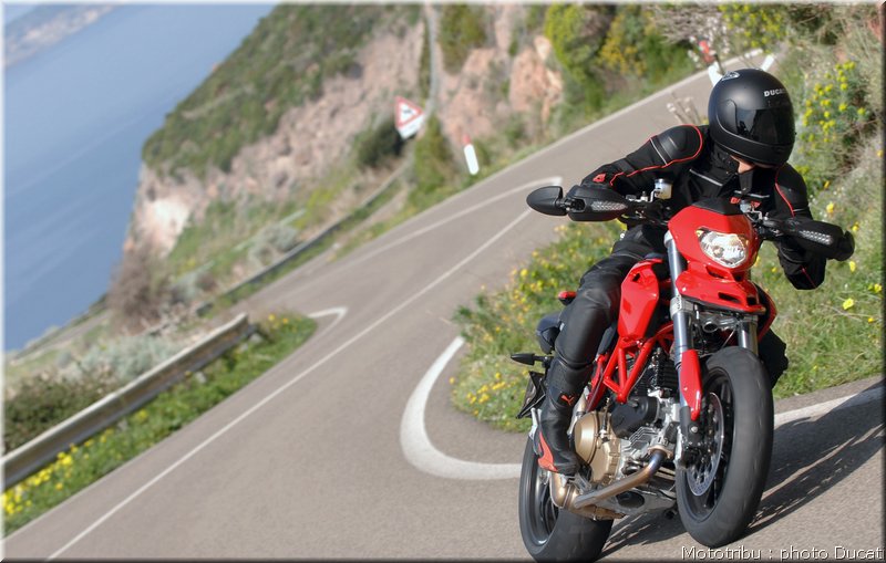 ducati_hypermotard_2008_011