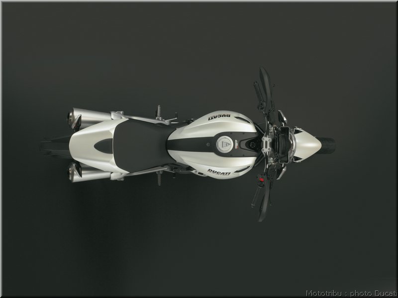 ducati_monster2008_22