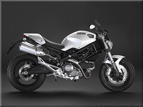 ducati_monster2008_20.jpg