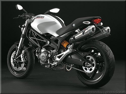 ducati_monster2008_29.jpg