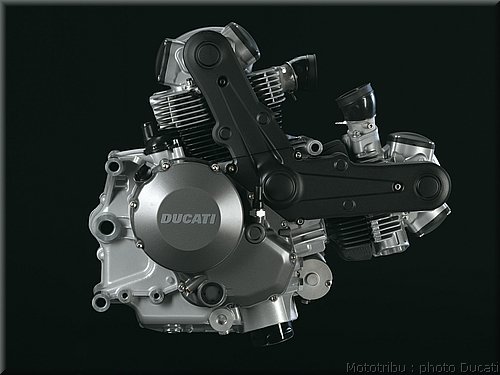 ducati_monster2008_38.jpg