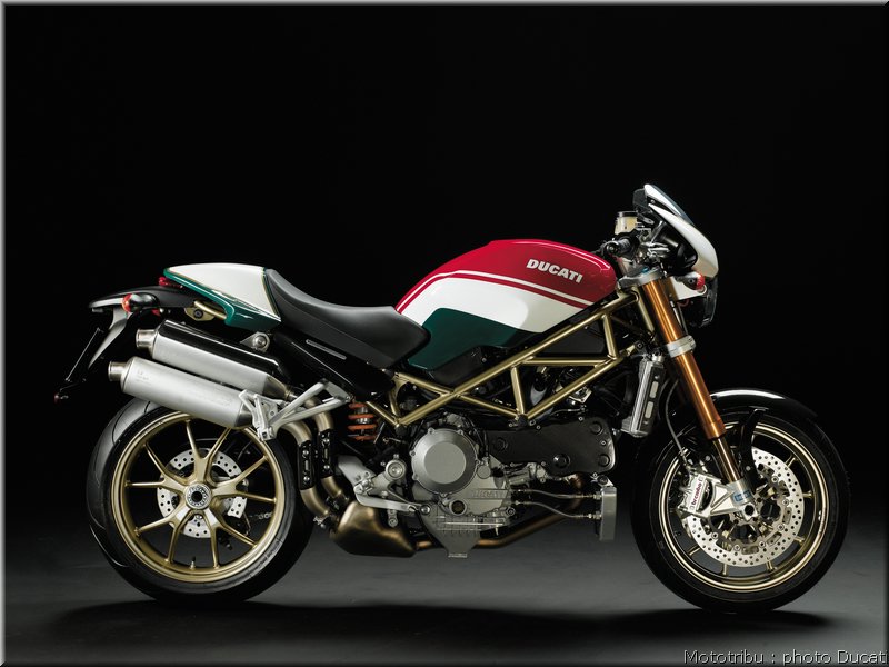 ducati_s4rs_2008_2