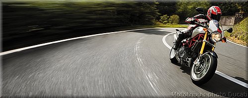 ducati_s4rs_2008_6.jpg