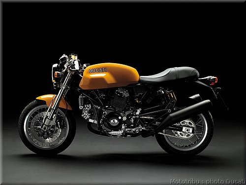 ducati_sport_2008_1.jpg