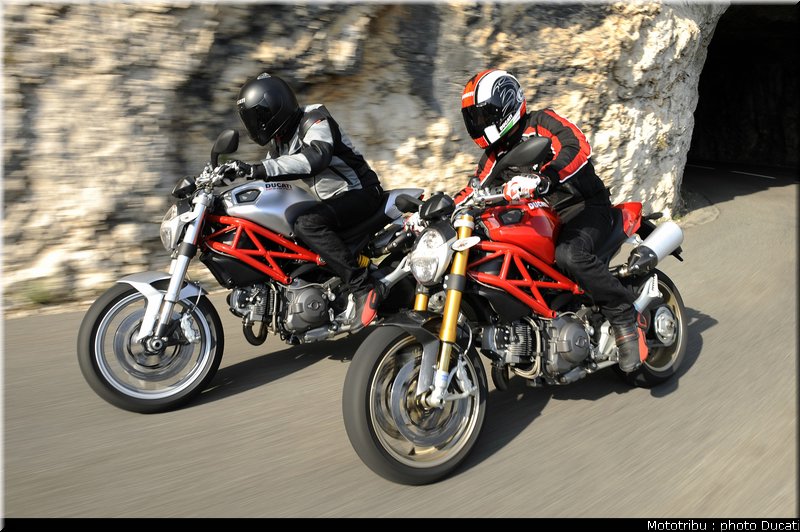 ducati_monster1100_2009_007